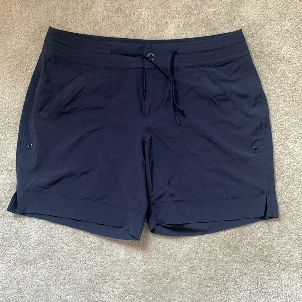 Athleta Swim Womens 10 Shorts Drawstring Button Navy Blue Pockets Summer Beach